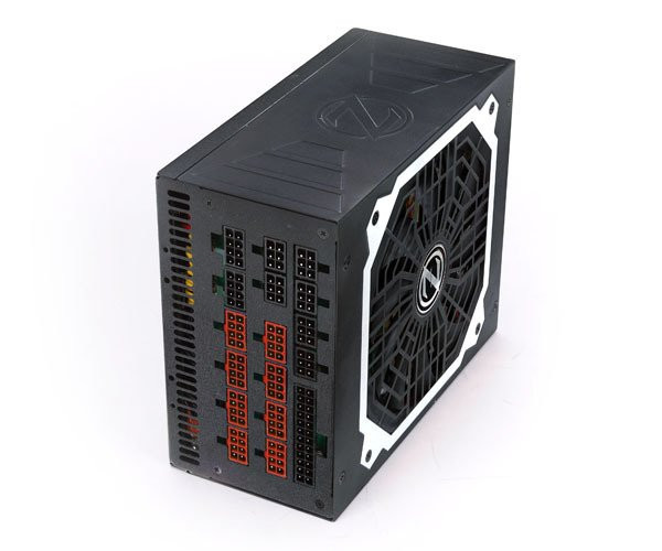 Блок питания Zalman Acrux ZM750-ARX