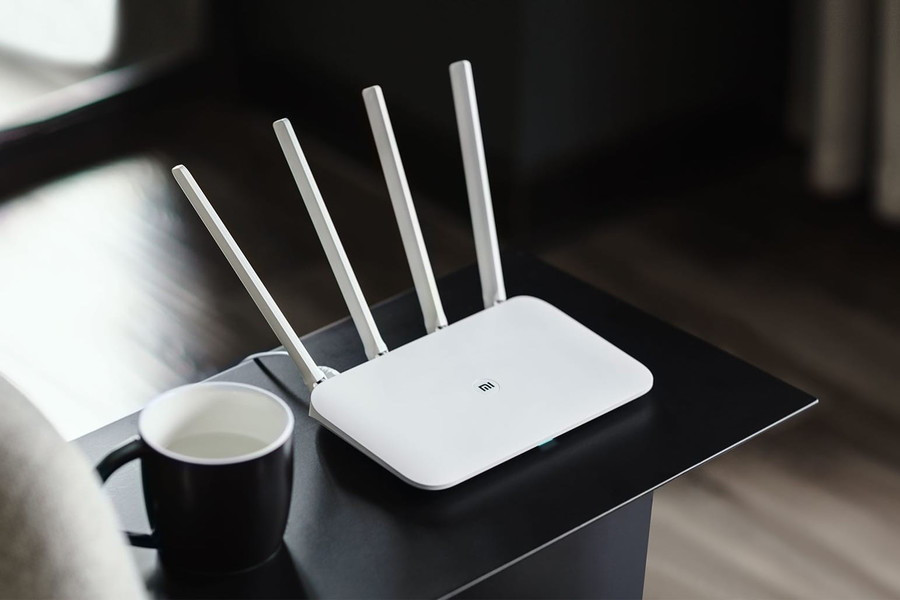 Беспроводной маршрутизатор Xiaomi Mi Router 4c