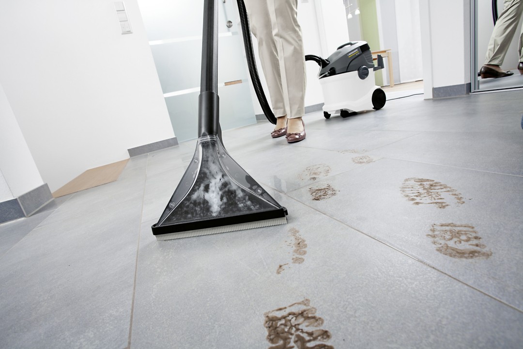 Пылесос Karcher SE 6.100